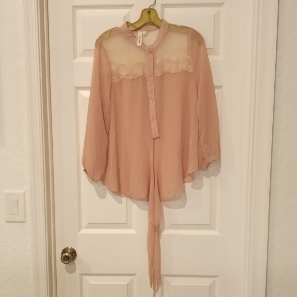 Creamy silk lace sheared Blu Reed shirt size XL